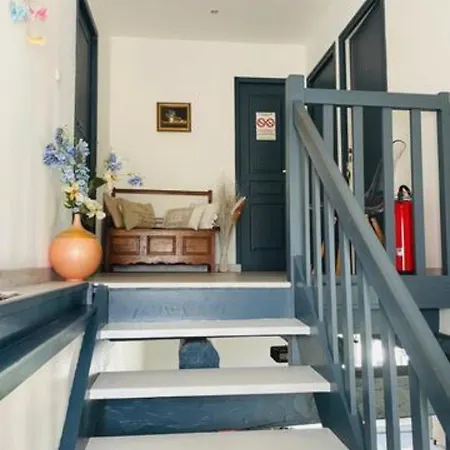 Des Teilles Holiday home *